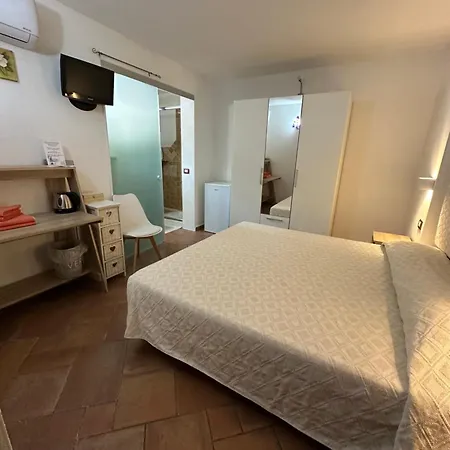 Chorisia 3*