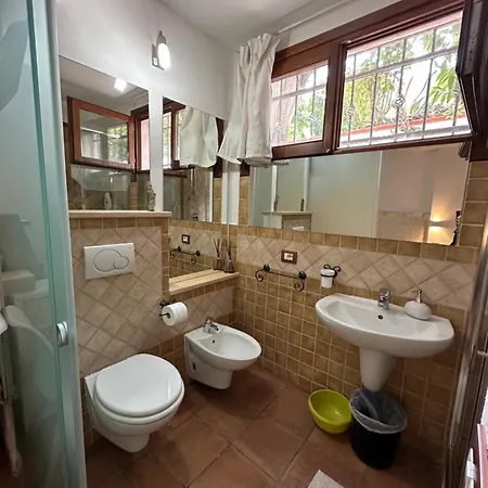 Chorisia Bed & Breakfast San Teodoro (Sardinia)