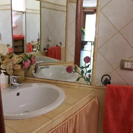 Bed & Breakfast Chorisia